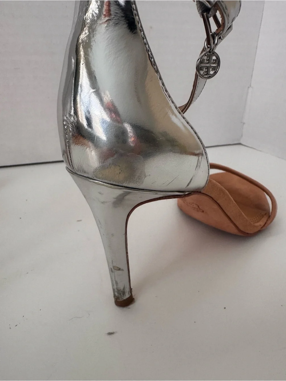 Tory Burch Ellie 85mm Silver Metallic Tan Suede Ankle Strap Sandals Heels 7M